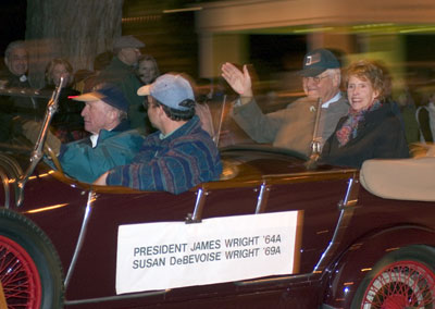 President Wright and Susan DeBevoise Wright during the Homecoming parade on Dartmouth Night