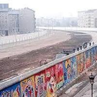 The Fall of the Berlin Wall and Current Global "Border Crises”