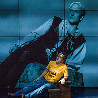 Teatro La Plaza's 'Hamlet'